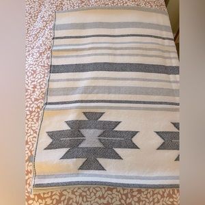 The Citizenry Monte throw, alpaca